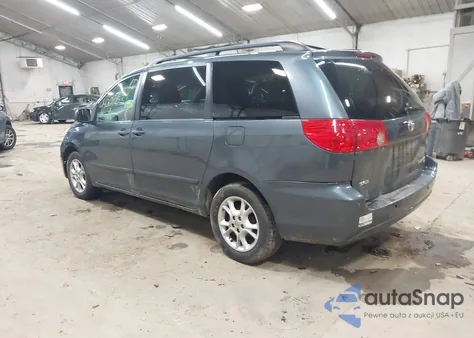 2010 Toyota Sienna Xle from USA, damaged, VIN 5TDDK4CC7AS033195